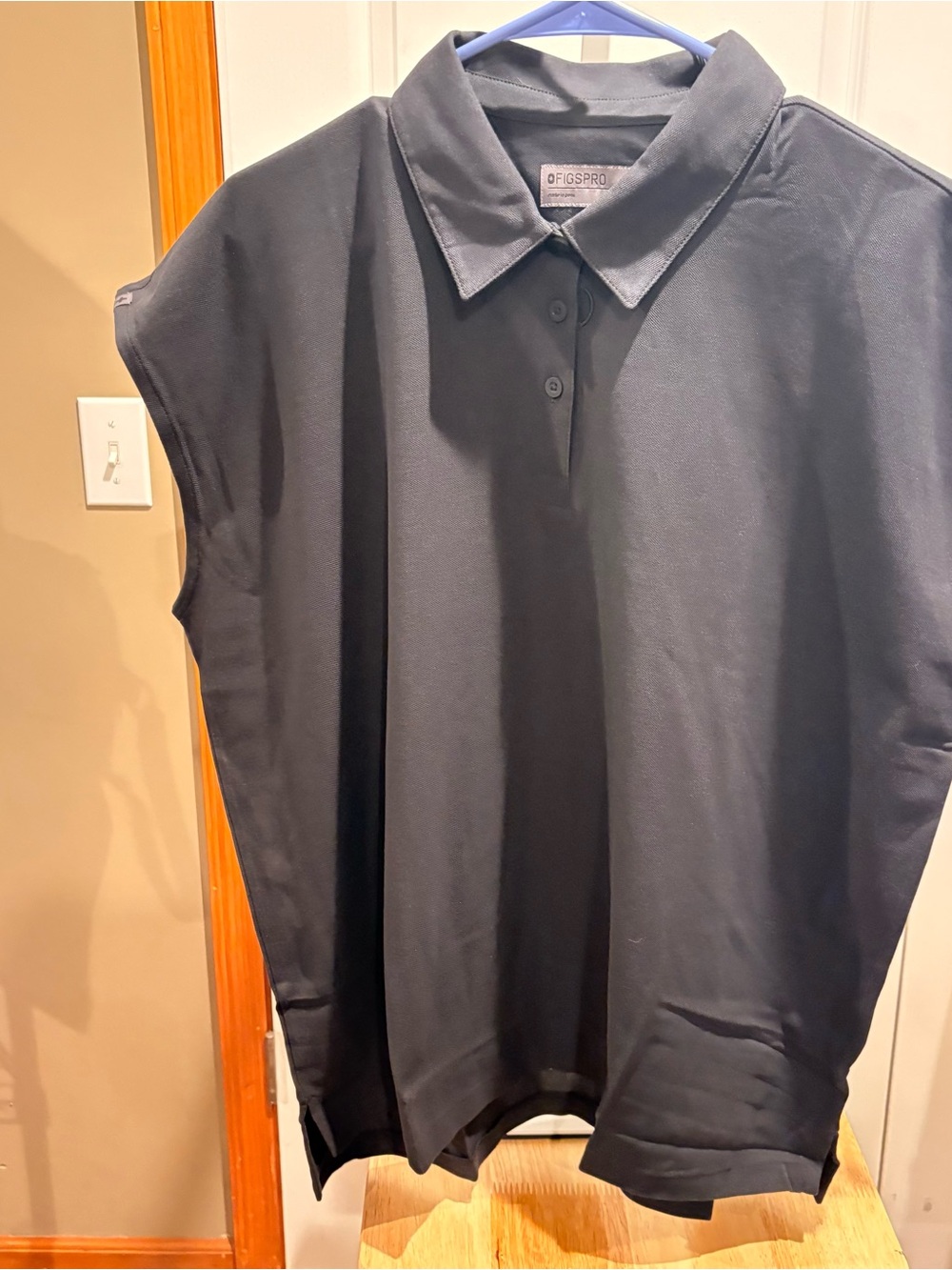 NWT FIGSPRO XLarge Sleeveless Polo Shirt Black Performance Golf Tennis